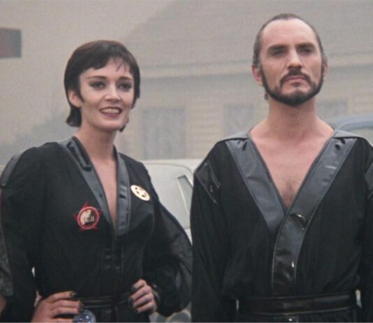 SUPERMAN: Dos Richard, dos visiones Sarah Douglas y Terence Stamp, en Superman II.