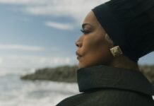 Crítica: BLACK PANTHER. WAKANDA FOREVER. El rey pescador Angela Bassett es Ramonda en Marvel Studios' Black Panther: Wakanda Forever. © 2022 MARVEL.