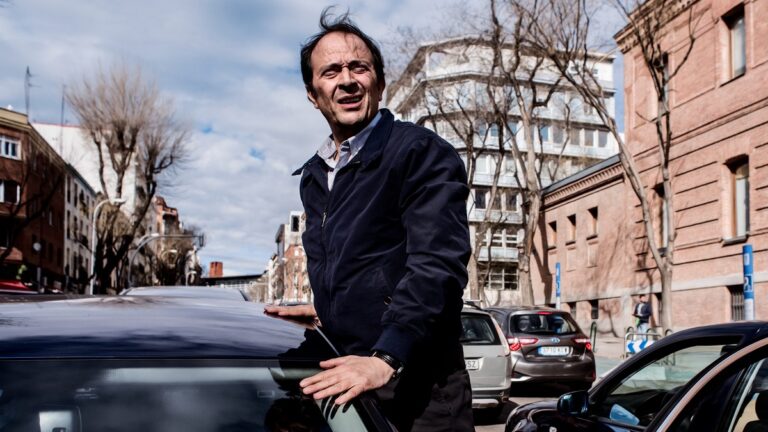 APAGÓN, la serie que reúne a algunos de los mejores directores y guionistas de la ficción española