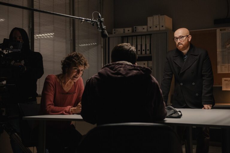 Fin de rodaje de la segunda temporada de RAPA, con Javier Cámara y Mónica López