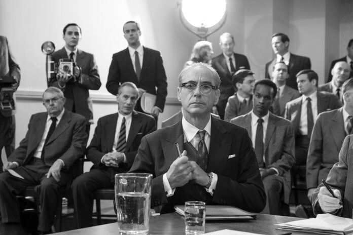 Robert Downey Jr es Lewis Strauss en Oppenheimer.
