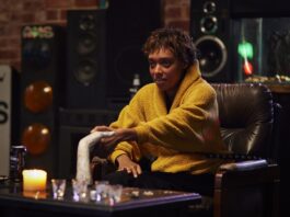 CRÍTICA | HÁBLAME. La película de la que todos hablan Háblame, de Danny y Michael Philippou.