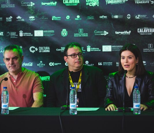 Palmarés completo del VII FESTIVAL DE CINE FANTÁSTICO DE CANARIAS CIUDAD DE LA LAGUNA ISLA CALAVERA De izda. a dcha., Víctor Conde, Manuel Díaz Noda y Sofía Ramos en la presentación del palmarés del Festival Isla Calavera 2023.