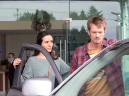 CRÍTICA | NOCHE DE PAZ, de John Woo. Tú antes molabas Catalina Sandino Moreno y Joel Kinnaman, en Noche de Paz. (c) DeAPlaneta