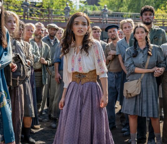 CRÍTICA | LOS JUEGOS DEL HAMBRE. BALADA DE PÁJAROS CANTORES Y SERPIENTES. Panem y circo Los Juegos del Hambre: Balada de pájaros cantores y serpientes. Foto: Murray Close