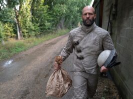 CRITICA | BEEKEEPER. EL PROTECTOR. Statham, búscate ya otro agente Jason Staham en Beekeeper. El protector. (c) Diamond Films