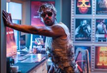 EL ESPECIALISTA, récord Guinness al mayor número de vueltas de campana en un coche Ryan Gosling es Colt Seavers en El Especialista.