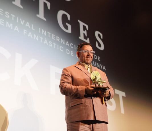 SITGES 2024 DÍA #3: Lluvia de premios el día de la Zombie Walk Nick Frost, premio Màquina del Temps en Sitges 2024.