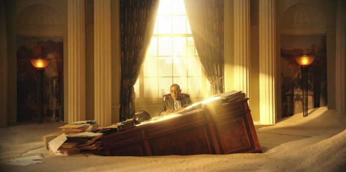 Giancarlo Esposito es Cicero en Megalopolis. Photo Credit: Courtesy of Lionsgate