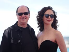 SITGES 2024 DÍA #4: Homenaje al maestro Mike Flanagan Mike Flanagan y Kate Siegel, en Sitges 2024.