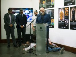 La ISLA CALAVERA ZOMBIE WALK llenará de zombies La Laguna en Halloween Rueda de prensa de la Isla Calavera Zombie Walk 2024.