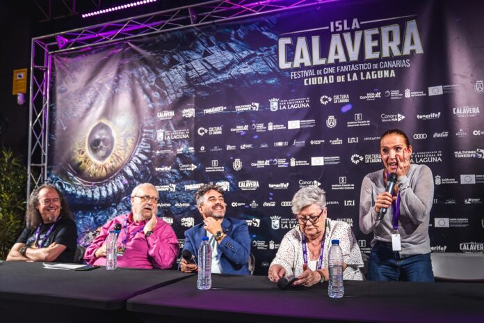 Charla con los actores y actrices de doblaje Luis Posada, Camilo García, Maife Gil y Graciela Molina, moderada por Ramón González Trujillo.