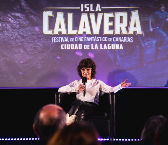 Una jornada con Adrienne Barbeau en el FESTIVAL ISLA CALAVERA Adrienne Barbeau en el Festival Isla Calavera 2024. Foto: Rommel Messia