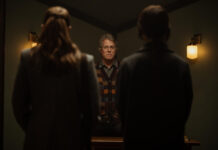 La terrorífica HERETIC dará la bienvenida al 2025 en cines Heretic. (c) DeAPlaneta