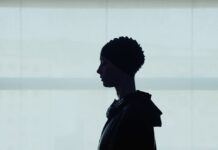 Estreno en cines del thriller noir UNA BALLENA, premiado en el Festival Isla Calavera Una ballena, de Pablo Hernando.