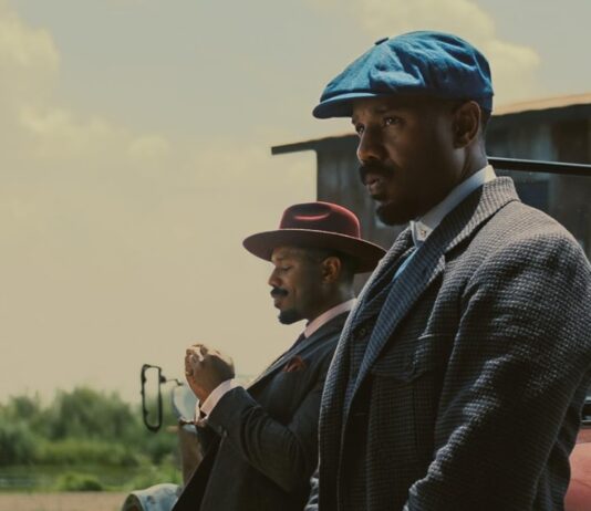 LOS PECADORES: Contribuciones artísticas e interacciones. Una película de atmósfera Los pecadores, de Ryan Coogler.