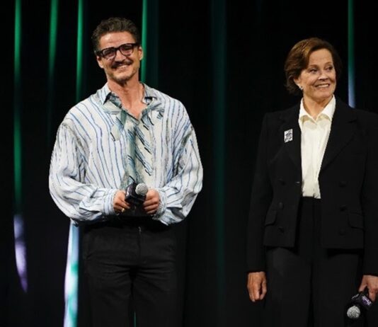 STAR WARS CELEBRATION 2025: Primer vistazo a THE MANDALORIAN AND GROGU Pedro Pascal y Sigourney Weaver en la Star Wars Celebration 2025.