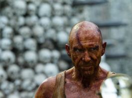 28 AÑOS DESPUÉS, de estreno en cines españoles el 20 de junio Ralph Fiennes es el Dr. Kelson en 28 años después. (c) Columbia Pictures