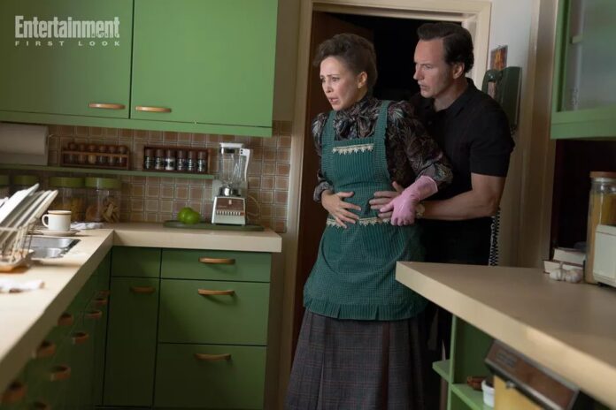 expedientewarren4_entertainment Entertainment Weekly publicó en primicia primeras imágenes de Expediente Warren 4: El último rito. | Créditos: Giles Keyte/ Warner Bros.