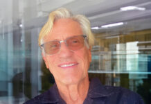 Randal Kleiser, director de EL VUELO DEL NAVEGANTE y GREASE, invitado de honor del FESTIVAL ISLA CALAVERA Randal Kleiser, Premio Isla Calavera de Honor 2025