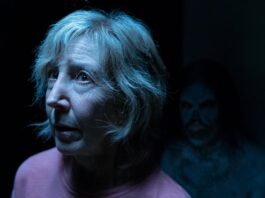Entre el regreso ansiado de INSIDIOUS y la despedida emotiva de THE CONJURING Lin Shaye regresa a la saga Insidious, tras su participación en cuatro entregas anteriores.