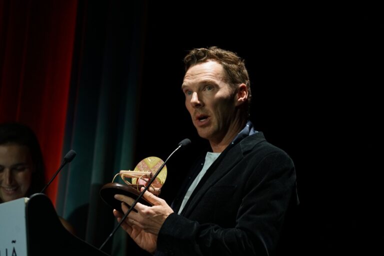 Benedict Cumberbatch recibe el Premio Màquina del Temps del Festival de Sitges 2025.