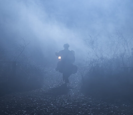 SITGES 2025 | GAUA: Los que son de la noche Gaua, de Paul Urkijo Alijo. (c) Filmax