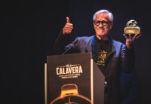 Noche de cine, música y leyendas en la Gala Inaugural del FESTIVAL ISLA CALAVERA Randal Kleiser recibe el Premio Isla Calavera de Honor 2025.