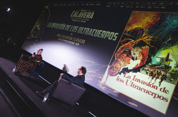 Las connotaciones histórico-sociológicas que habitan en LA INVASIÓN DE LOS ULTRACUERPOS La invasión de los ultracuerpos, en el Festival Isla Calavera 2025, con Veronica Cartwright. (c) Rommel Messia