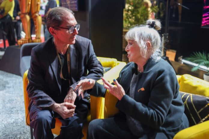 Manuel García de Mesa y Veronica Cartwright, en el Festival Isla Calavera.