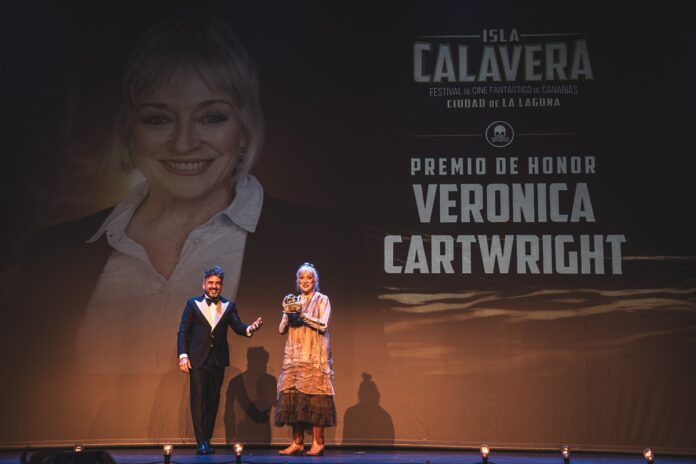 Veronica Cartwright recibe el Premio Isla Calavera de Honor 2025. (c) Rommel Messia