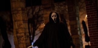 Treinta años de SCREAM Ghostface en Scream 7, de Paramount Pictures y Spyglass Media. © 2025 Paramount Pictures
