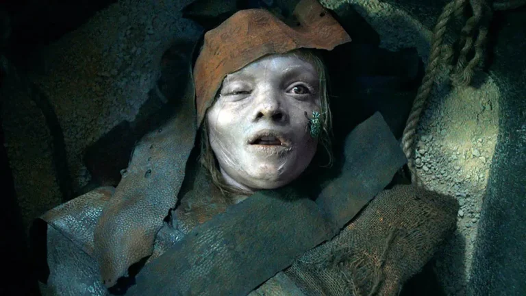 Nuevo tráiler: Lee Cronin despierta a LA MOMIA: ¿Qué le pasó a Katie?
