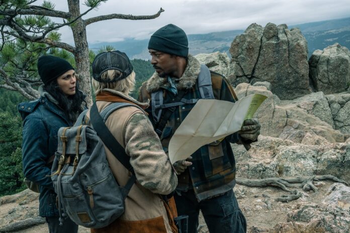 Morena Baccarin y Anthony Mackie en Línea de extinción.