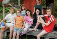 Sirenas de verano: Así es la próxima serie nórdica de terror SUMMER OF 1985 En Summer of 1985, Johannes, de 15 años, se reúne con sus amigos con la esperanza de unas vacaciones idílicas.