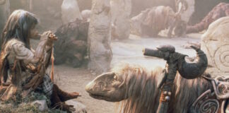 CRISTAL OSCURO, una fantasía revolucionaria Cristal Oscuro es una de las propuestas más ambiciosas del universo creativo de Jim Henson.