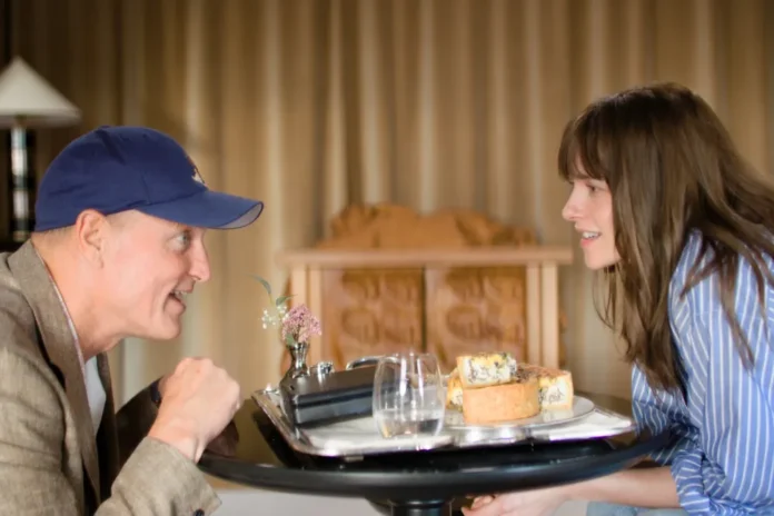 Woody Harrelson y Kristen Stewart protagonizan Full Phil, el nuevo largometraje del subversivo Quentin Dupieux.