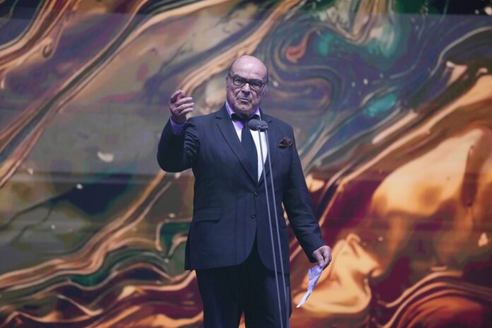 Antonio Resines, Premio Anillos de Oro de Honor.