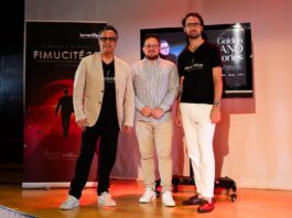El estreno mundial de las ‘GOLDEN PIANO STORIES’ de Aleksander Dębicz abre la programación musical de FIMUCITÉ 20 Diego Navarro, el concejal Adrián del Castillo y Aleksander Dębicz.