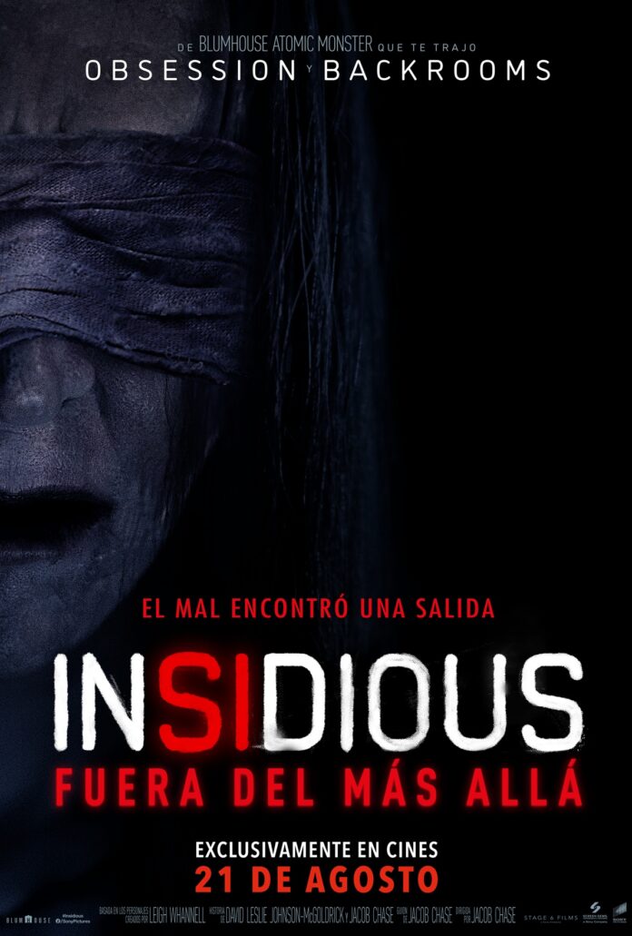 Cartel de Insidious: Fuera del más allá.