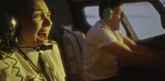 La comedia de ciencia ficción LA COSA EN LA NIEBLA, ópera prima de Chedey Reyes, se estrena en septiembre La cosa en la niebla, de Chedey Reyes.