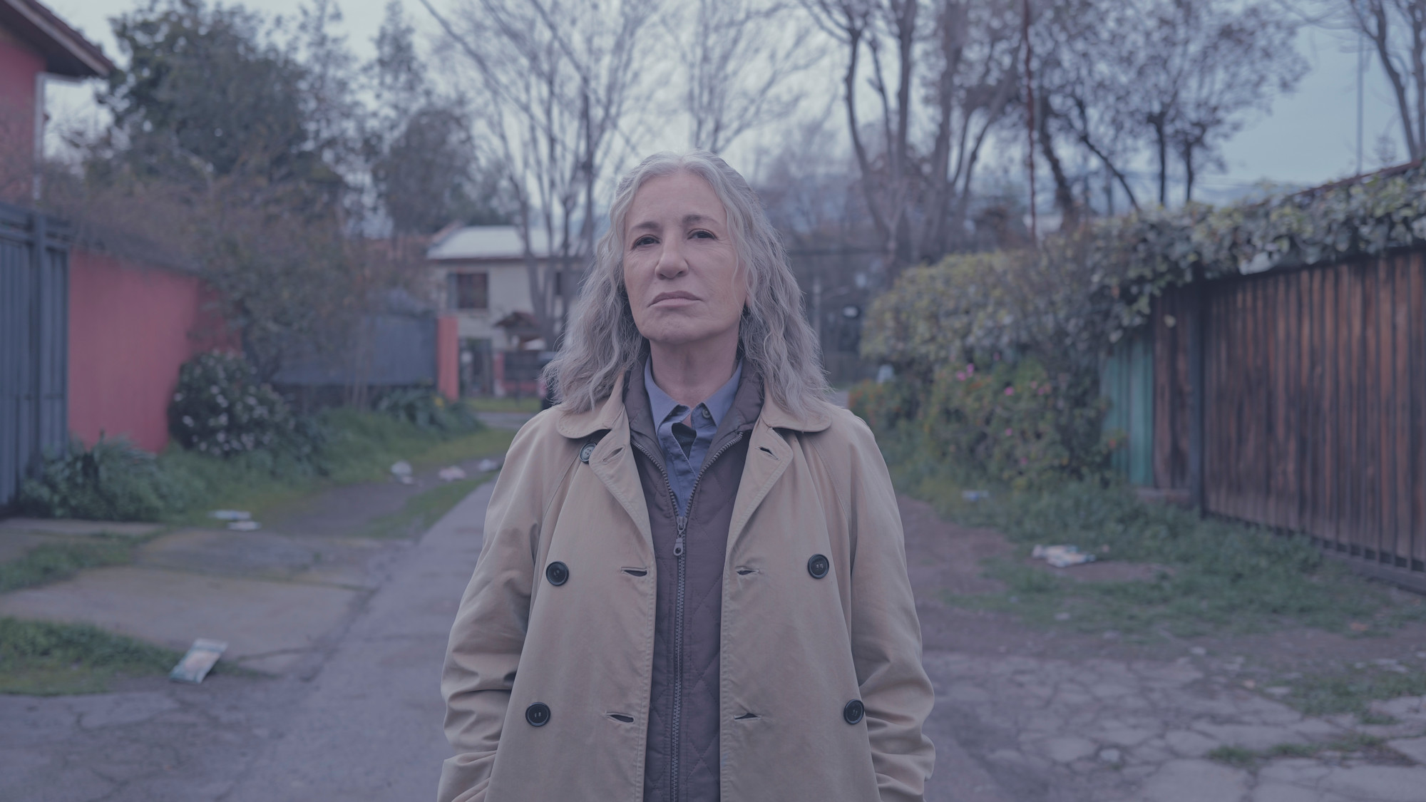 mismuertostristes La actriz argentina Mercedes Morán protagoniza la miniserie Mis muertos tristes, dirigida por Pablo Larraín.